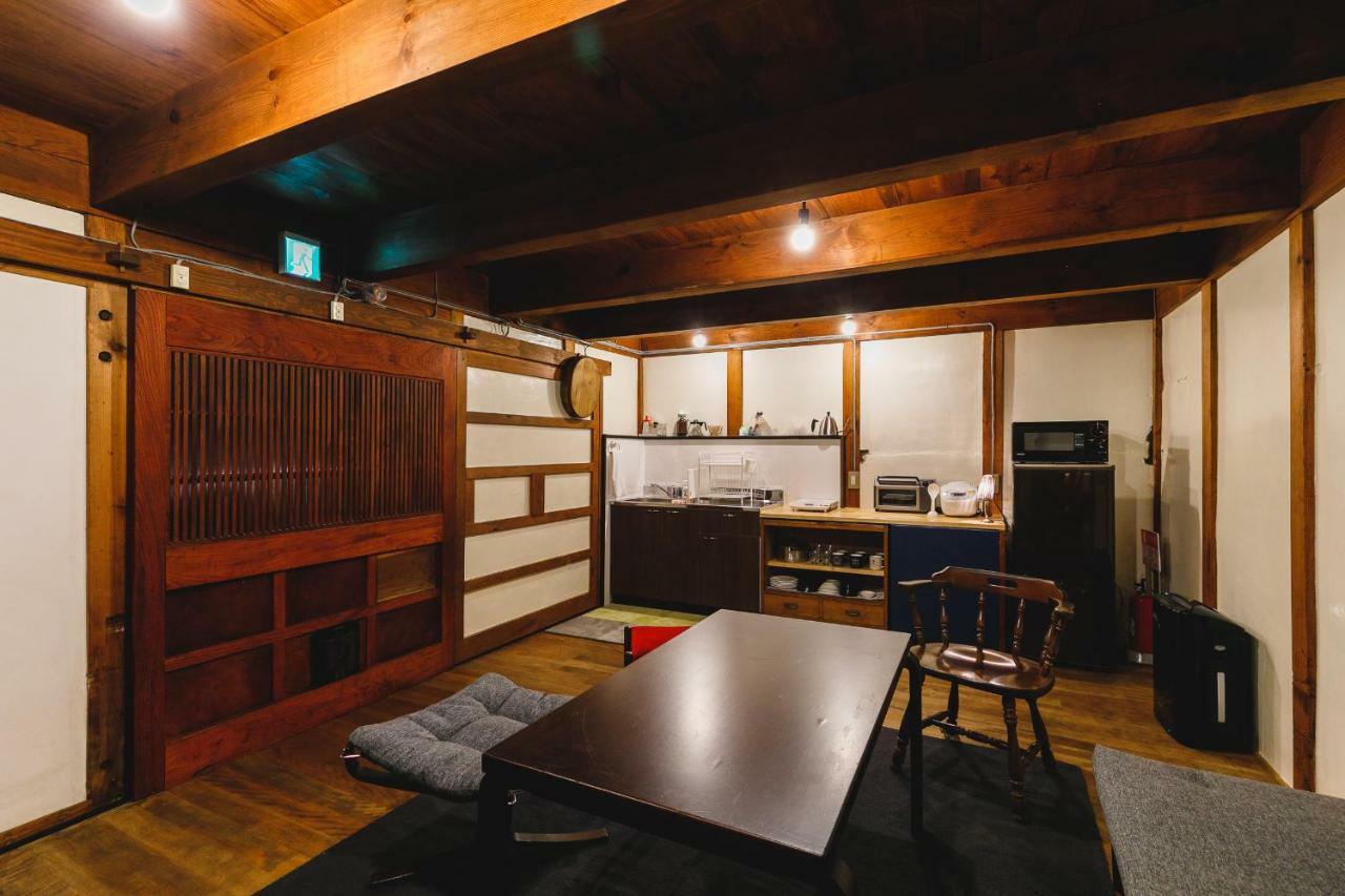 1組貸切りの宿 Popotel 2 -Kura 蔵- Matsumoto Buitenkant foto